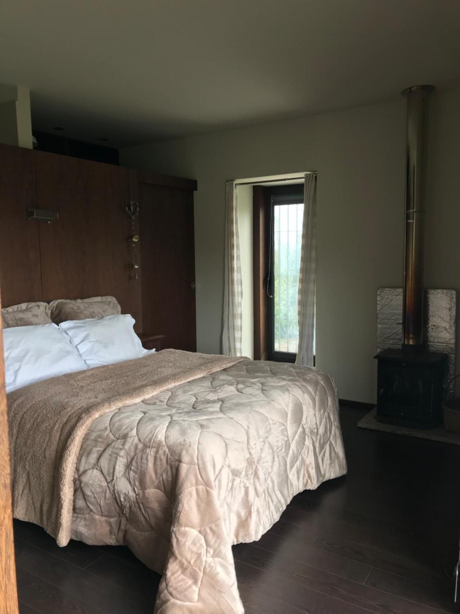 ギマランイス Casa Novaヴィラ エクステリア 写真