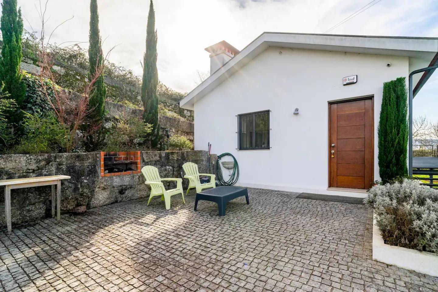 ギマランイス Casa Novaヴィラ エクステリア 写真