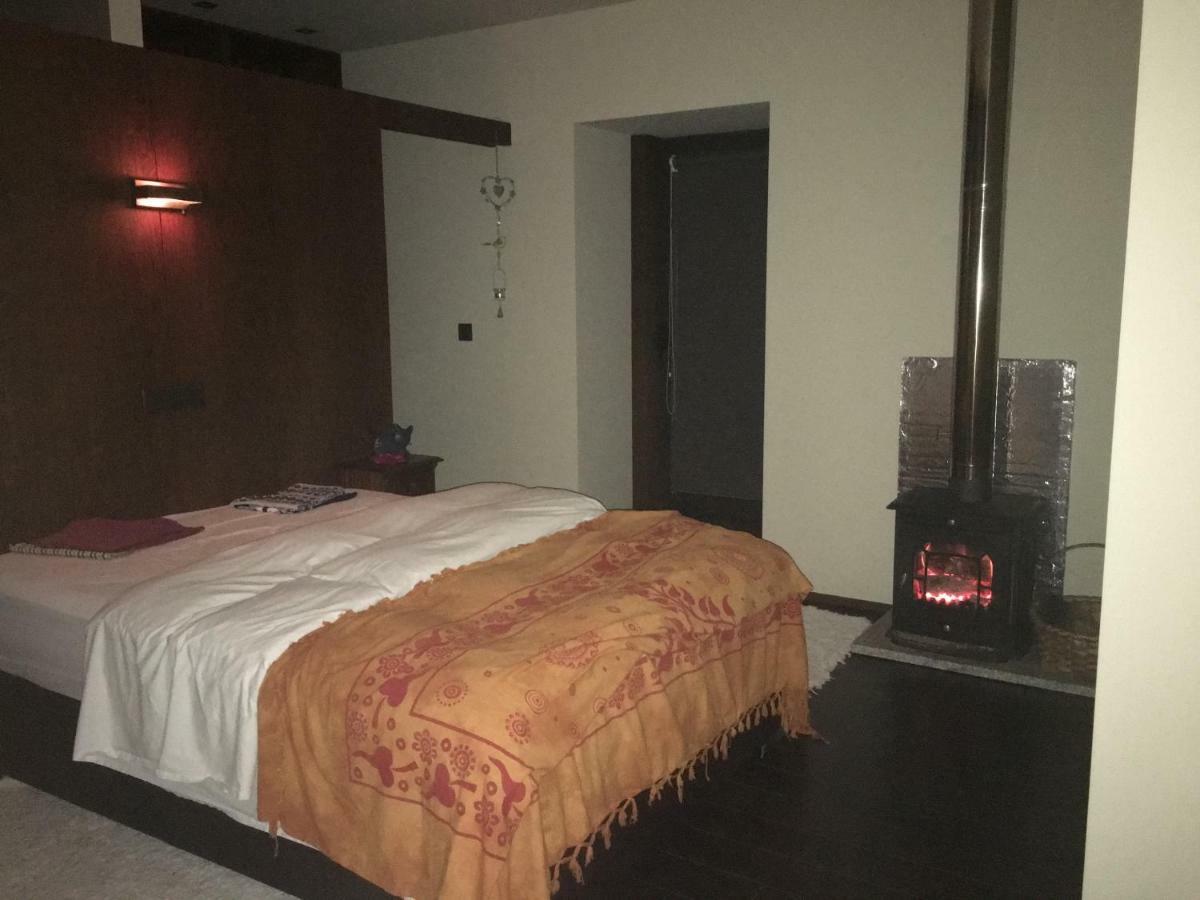 ギマランイス Casa Novaヴィラ エクステリア 写真
